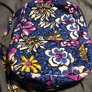 EC Beautiful Vera Bradley African Violet bag